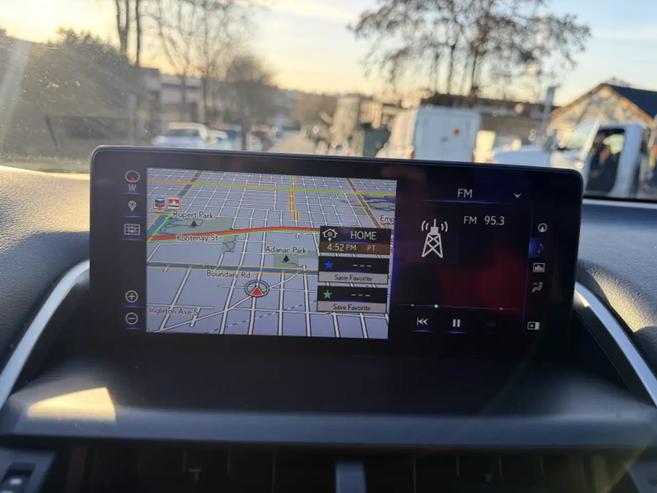 Lexus NX снимка Lexus NX