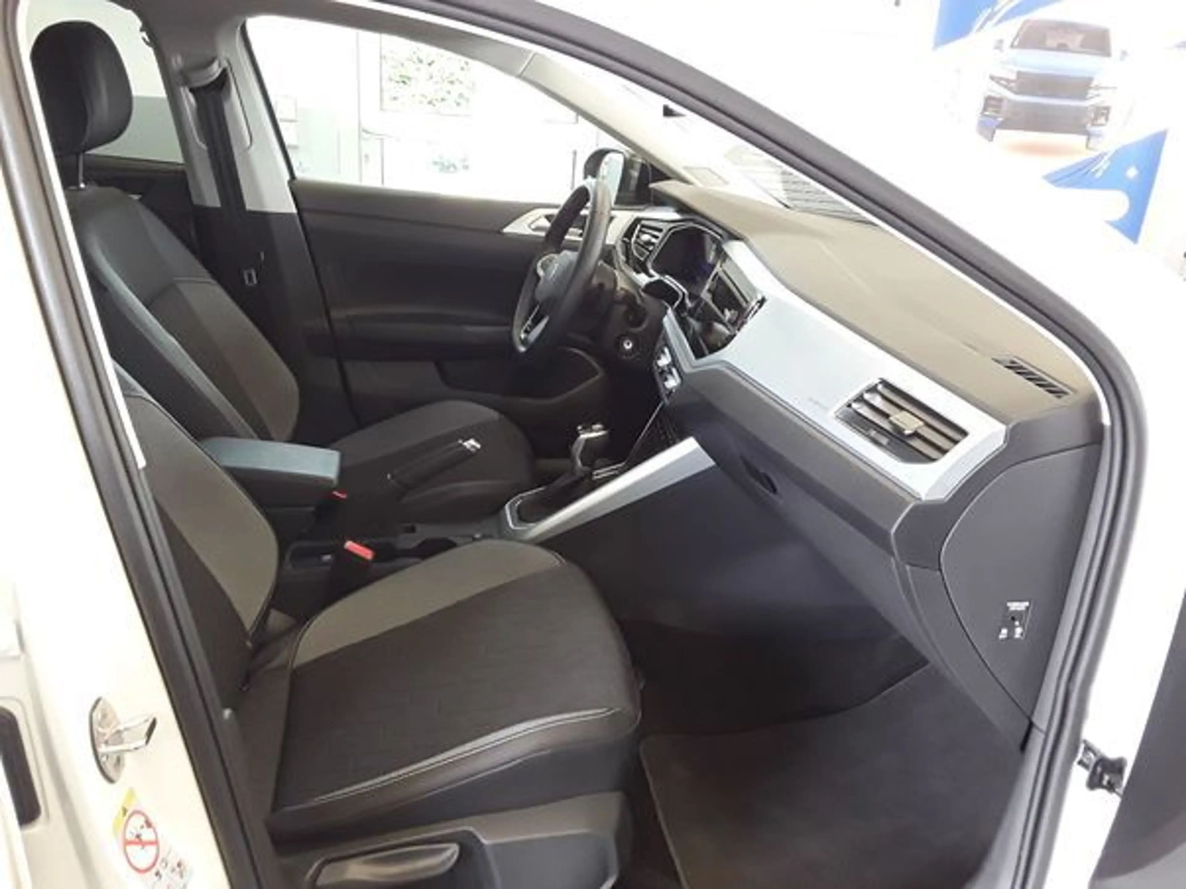 Volkswagen Taigo Life 1,0 l TSI OPF 85 kW (116 PS) 7-Gang-Doppel... — photo 7