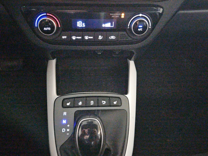 Hyundai i10 1.2 Trend Apple CarPlay Android Auto Musikstreamin — photo 14