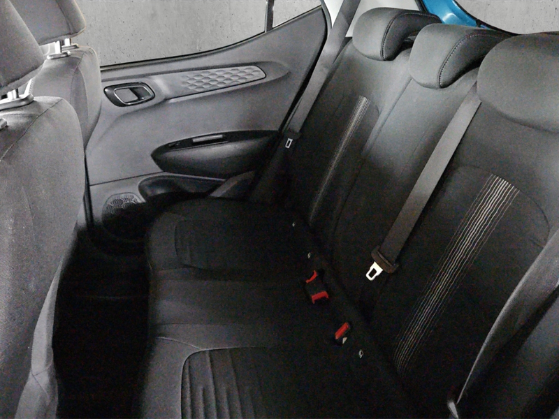 Hyundai i10 1.2 Trend Apple CarPlay Android Auto Musikstreamin — photo 9
