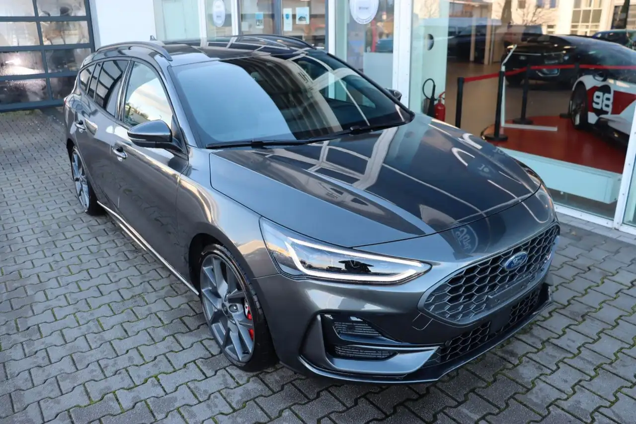 Ford Focus ST Turnier X 2.3 EcoB. 4,99% FIN* 2