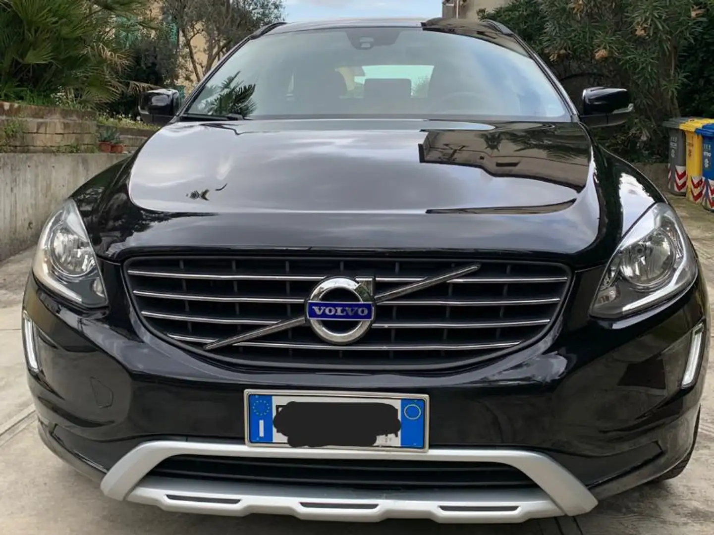 Volvo XC60 XC60 I 2014 2.4 d4 Summum awd 181cv geartronic Nero - 1
