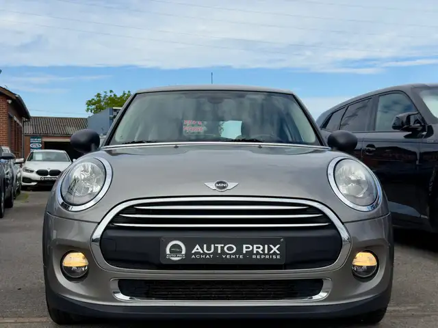 Mini One view 3