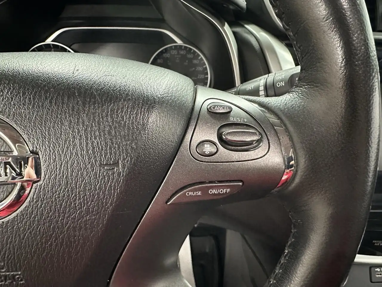 Nissan Murano снимка Nissan Murano