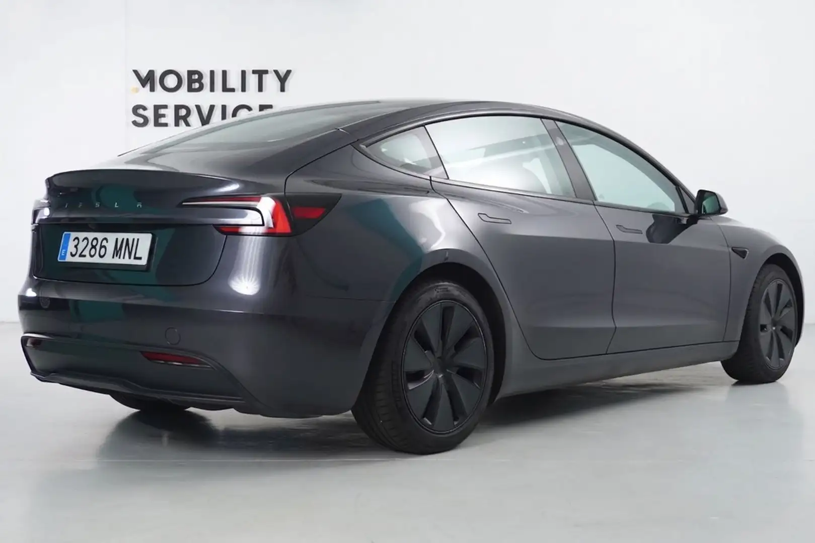 Tesla Model 3 RWD Gris - 2