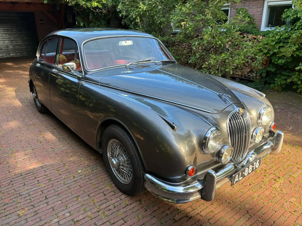 Jaguar MK II 4 door saloon, foto 2