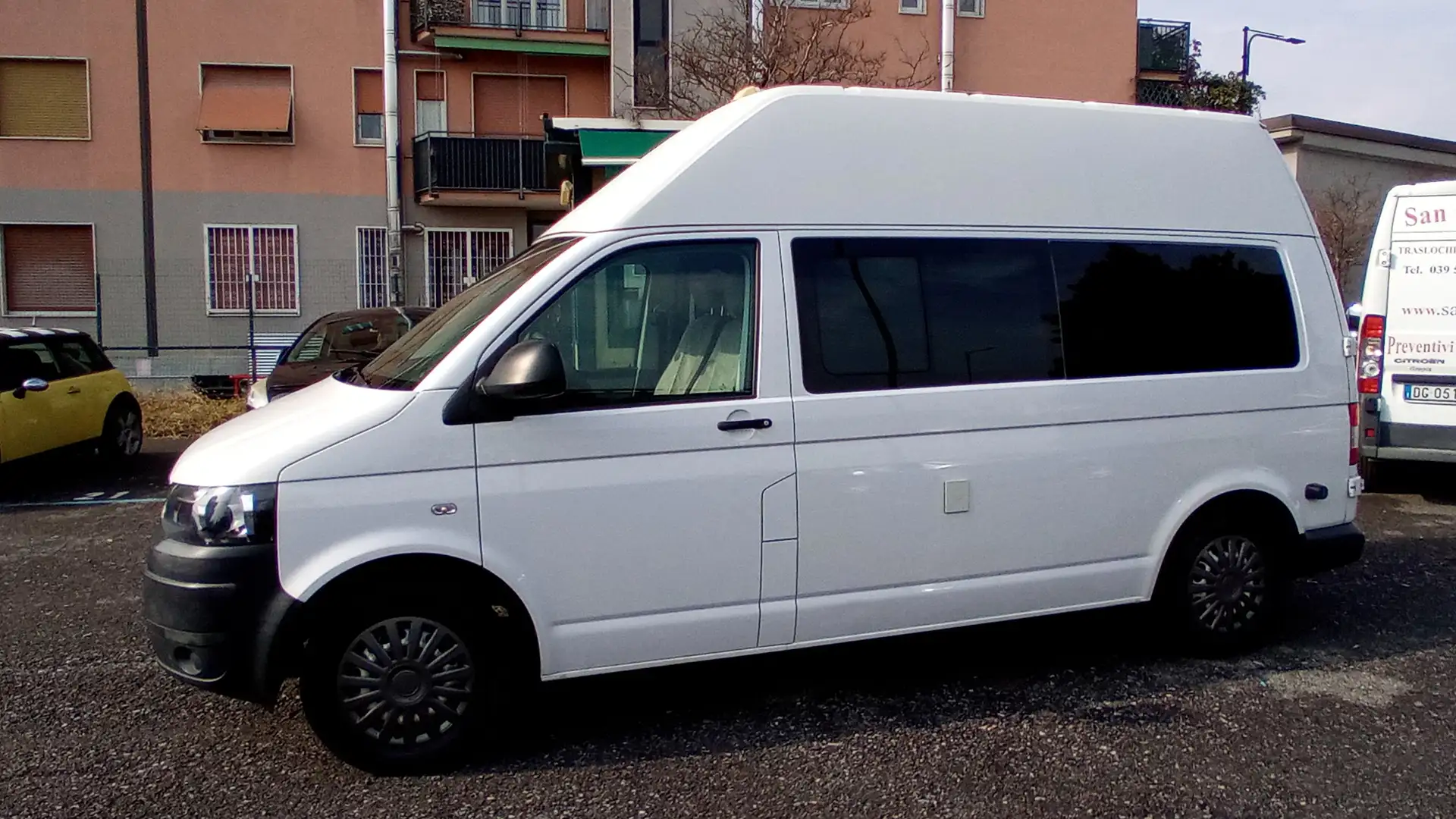 Volkswagen Transporter Trasformato in Camper Solo Per Export Germania Bianco - 2