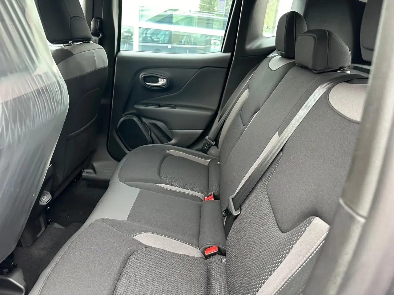 Jeep Renegade 2019 1.5 turbo t4 mhev Limited 2wd 130cv dct 5