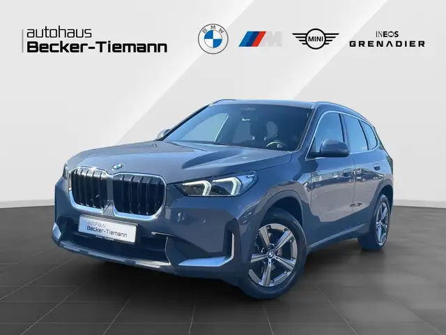 BMW X1 main image