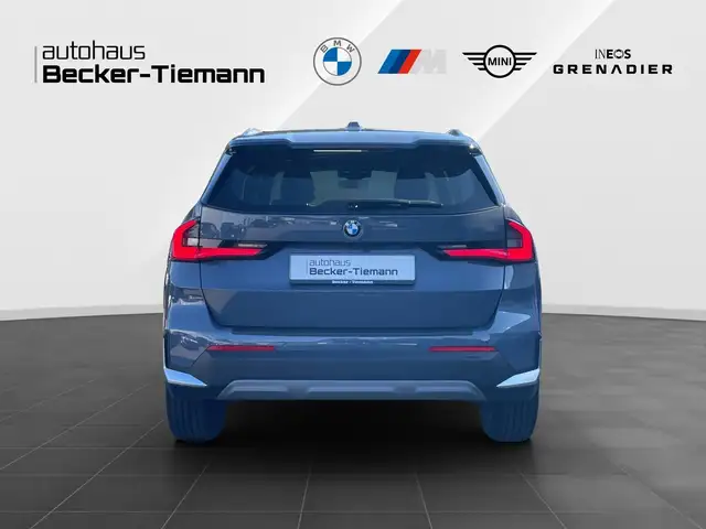 BMW X1 view 5