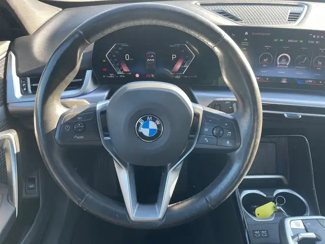 BMW X1 view 9
