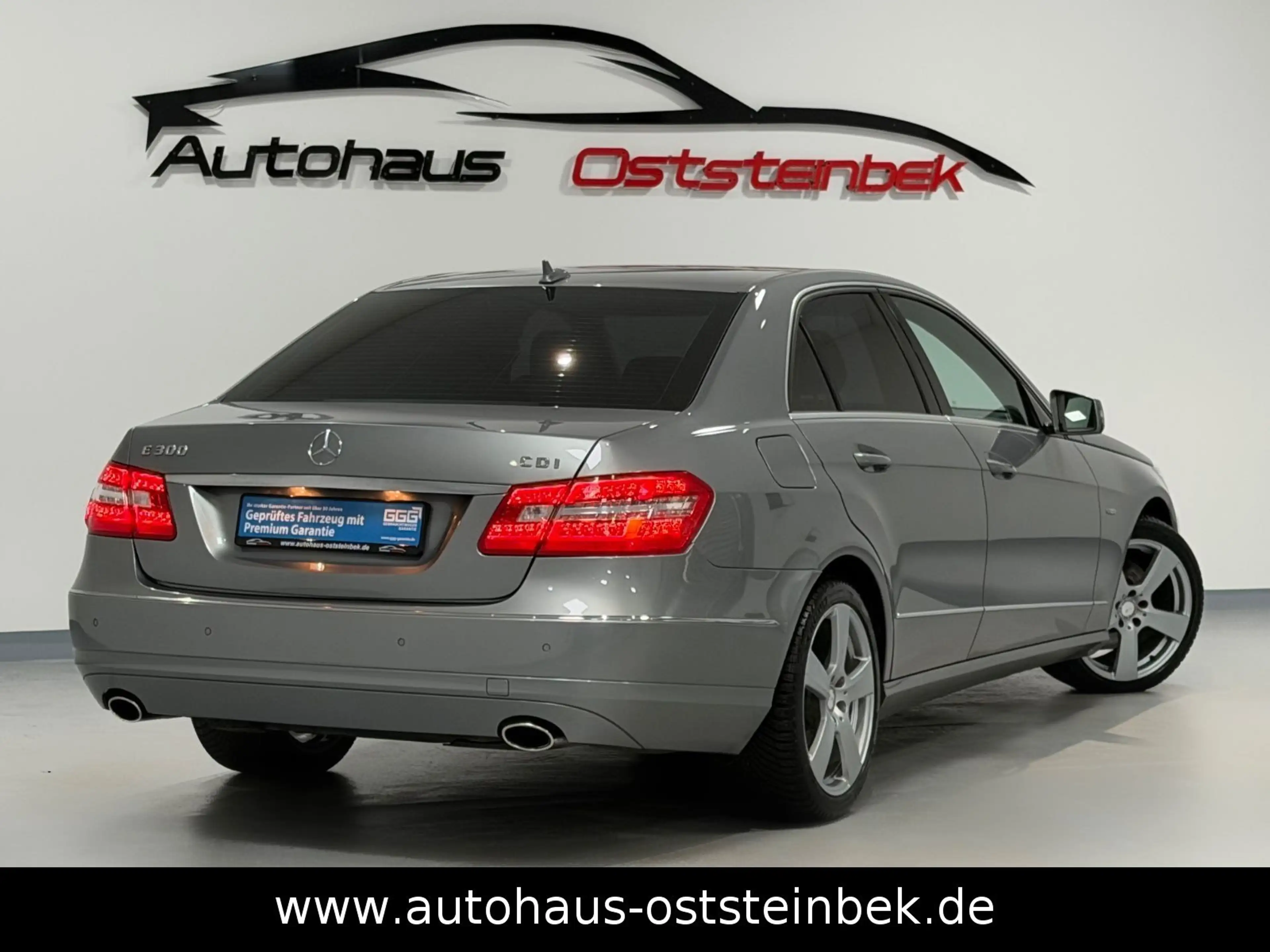 Mercedes-Benz E 300 CDI BLUEEFFICIENCY/BI-XEN/NAVI/SHZ/PDC/ — photo 5