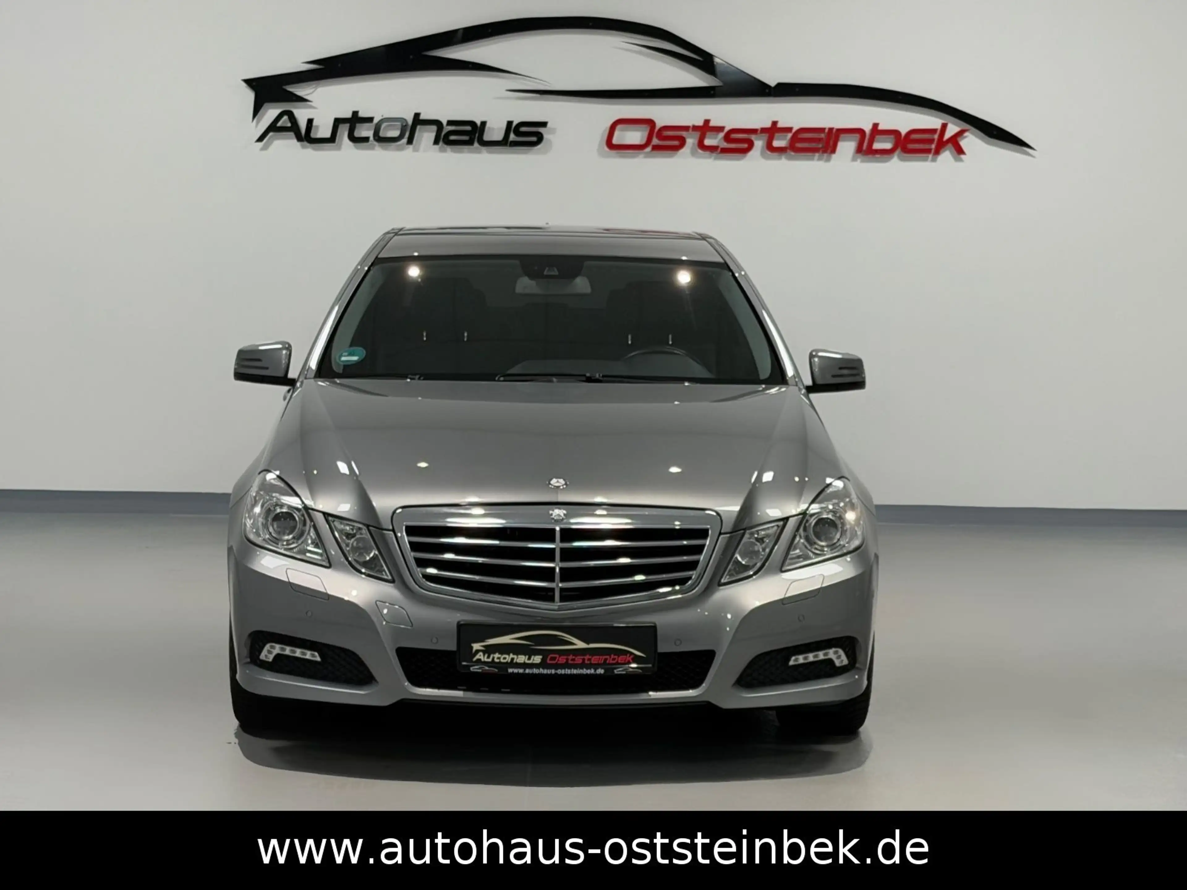 Mercedes-Benz E 300 CDI BLUEEFFICIENCY/BI-XEN/NAVI/SHZ/PDC/ — photo 8