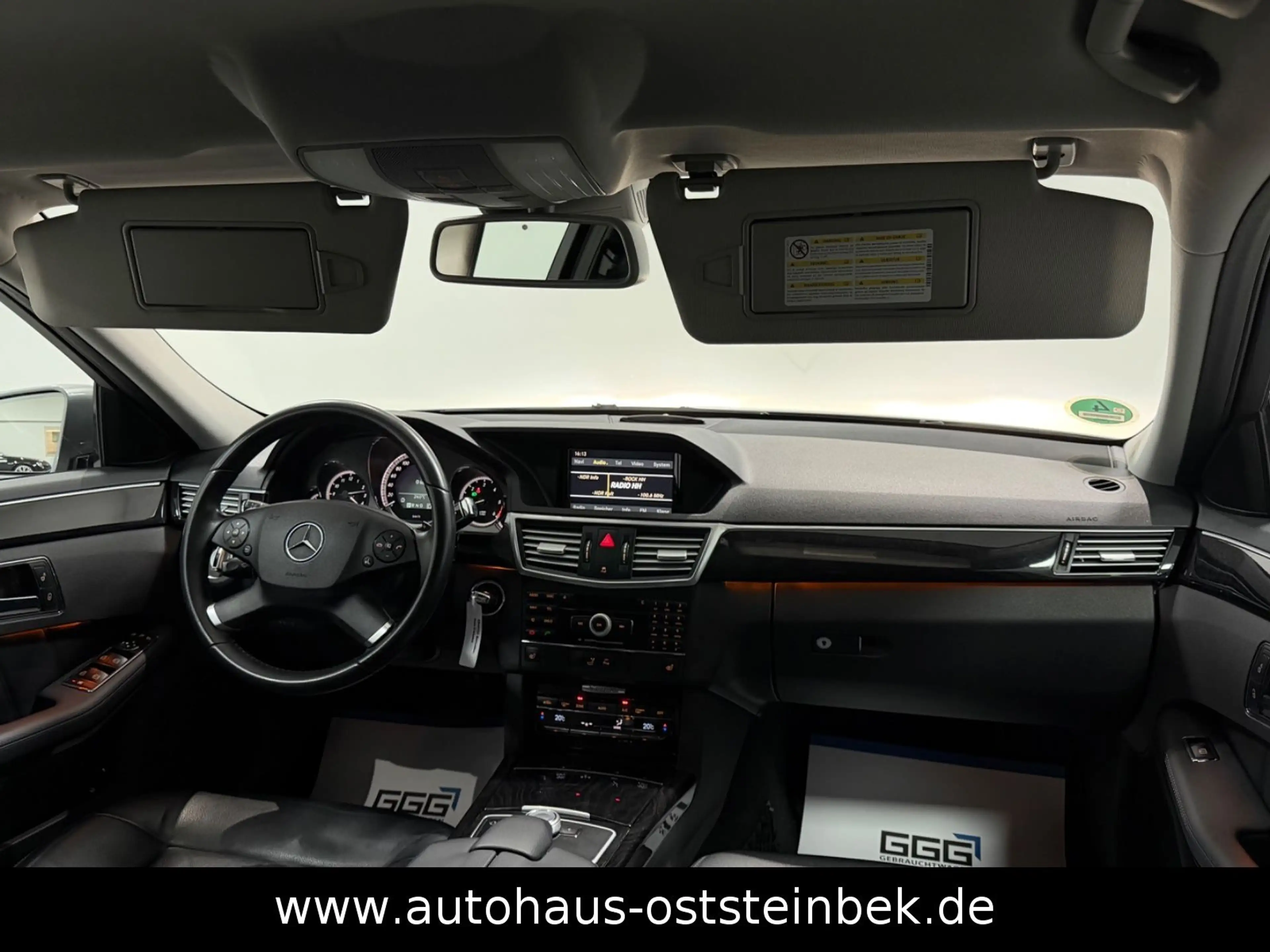 Mercedes-Benz E 300 CDI BLUEEFFICIENCY/BI-XEN/NAVI/SHZ/PDC/ — photo 2