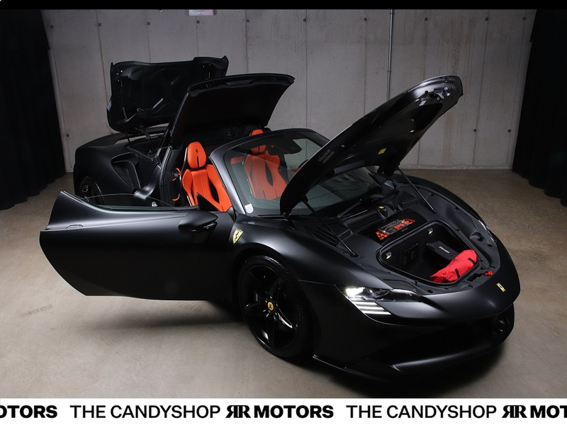 Ferrari SF90 Spider *NEUWAGEN*Nero_Opaco*mega_spec* — photo 4