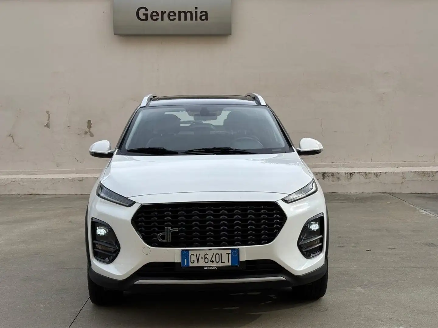 DR Automobiles DR 3.0 1.5 Bi-Fuel GPL bijela - 1