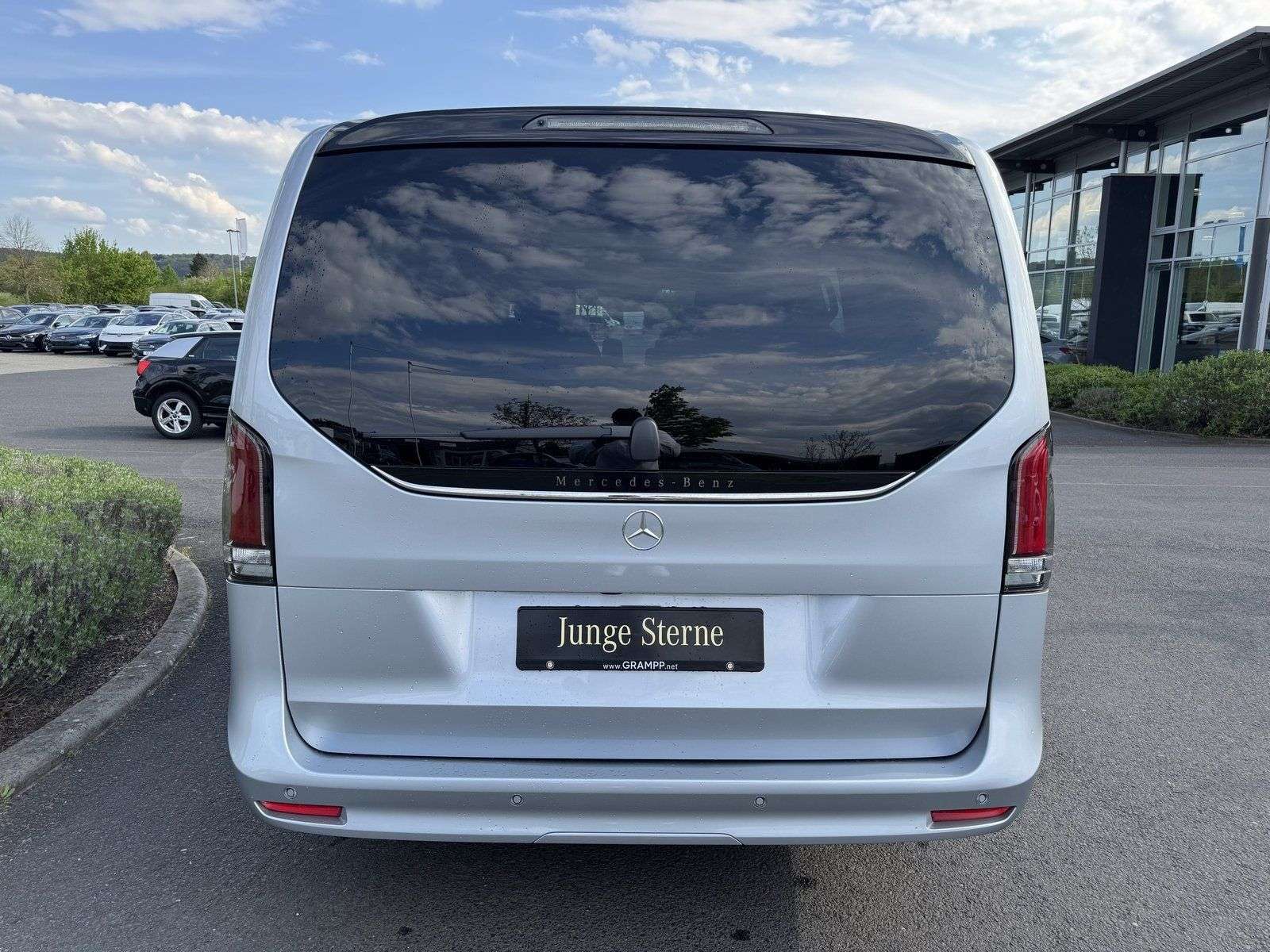 Mercedes-Benz V 250