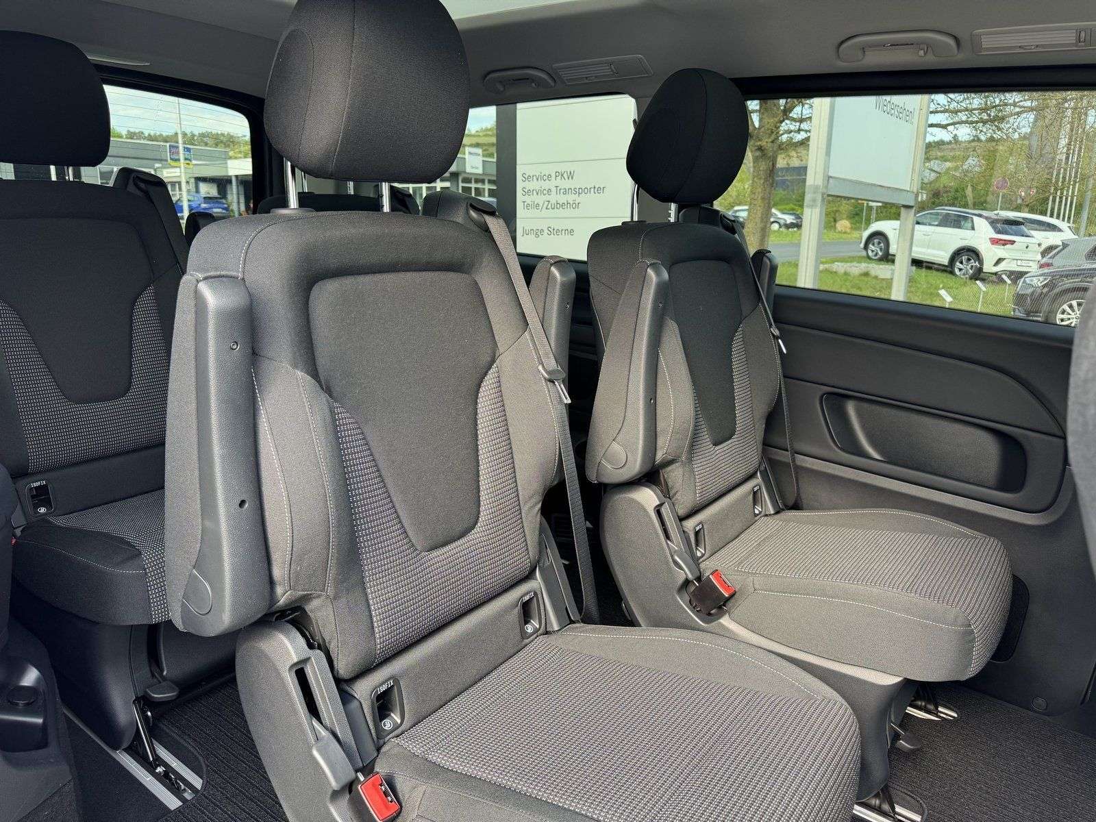 Mercedes-Benz V 250