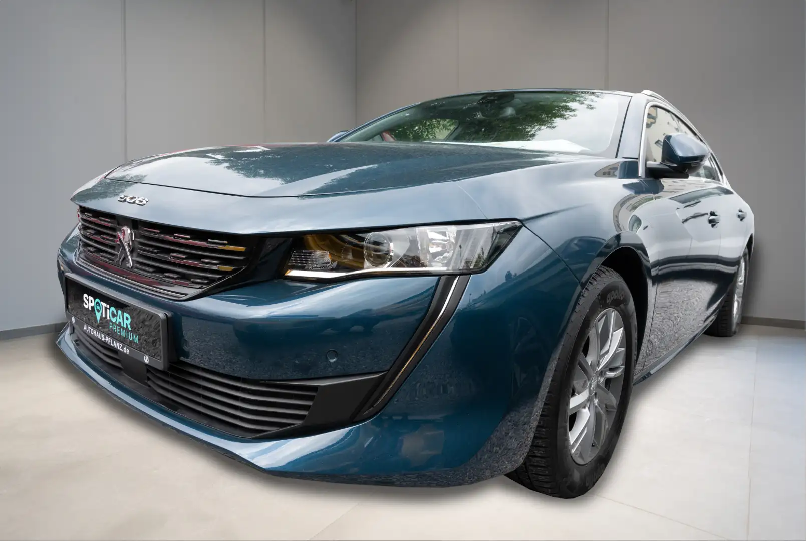 Peugeot 508 SW Active Pack 1.5 BlueHDi 130 EAT8 Blauw - 1