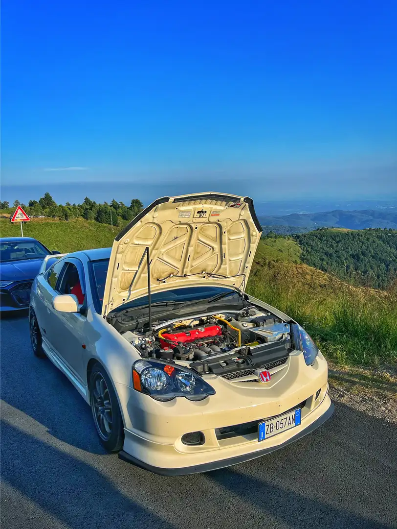 Honda Integra DC5 type-R - 1