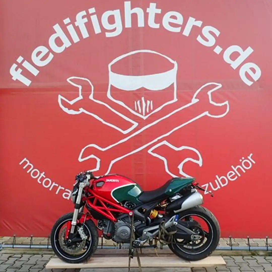 Ducati Monster 696 3 Hand Unfallschaden Rouge - 1