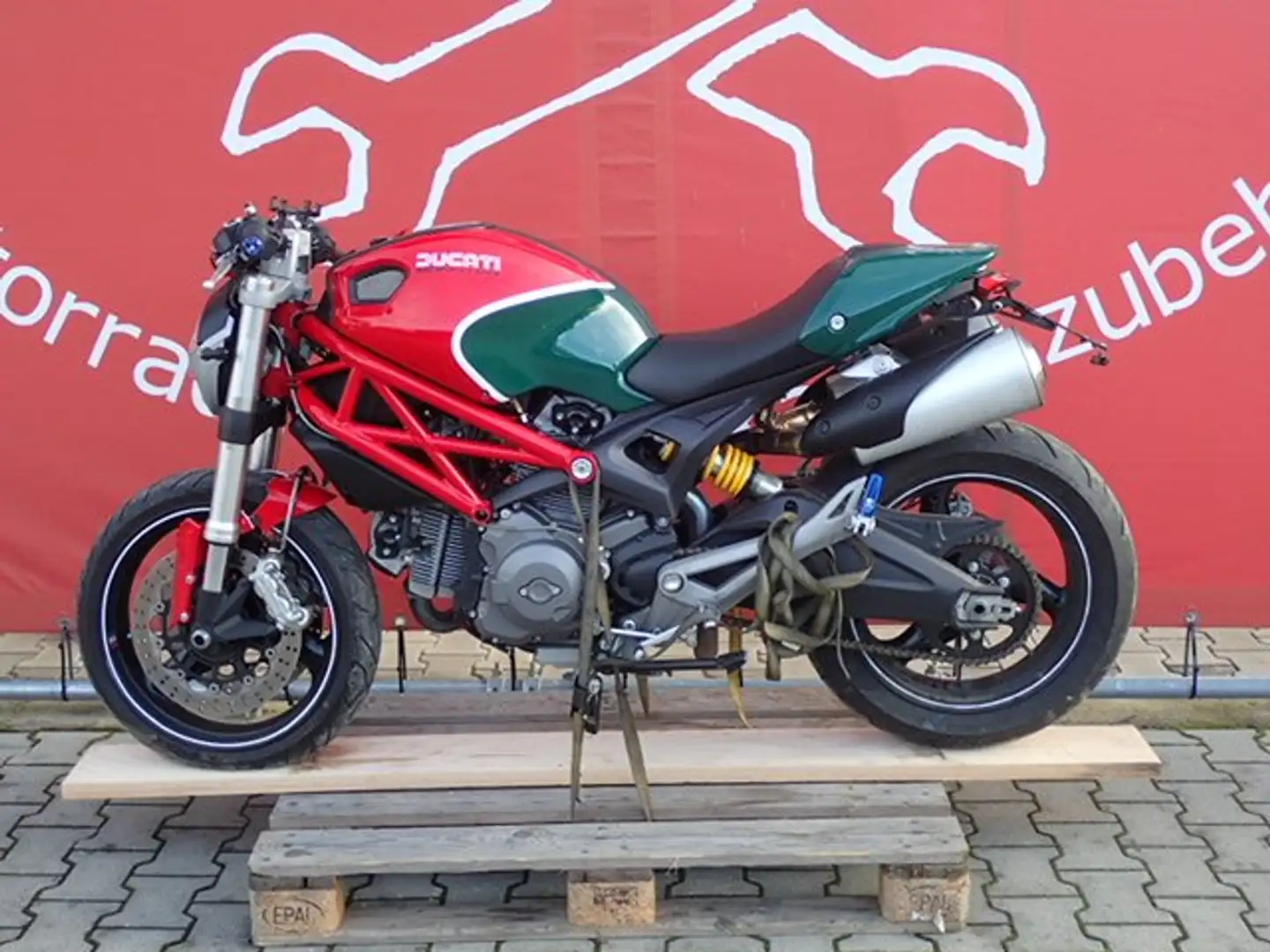 Ducati Monster 696 3 Hand Unfallschaden Rouge - 2