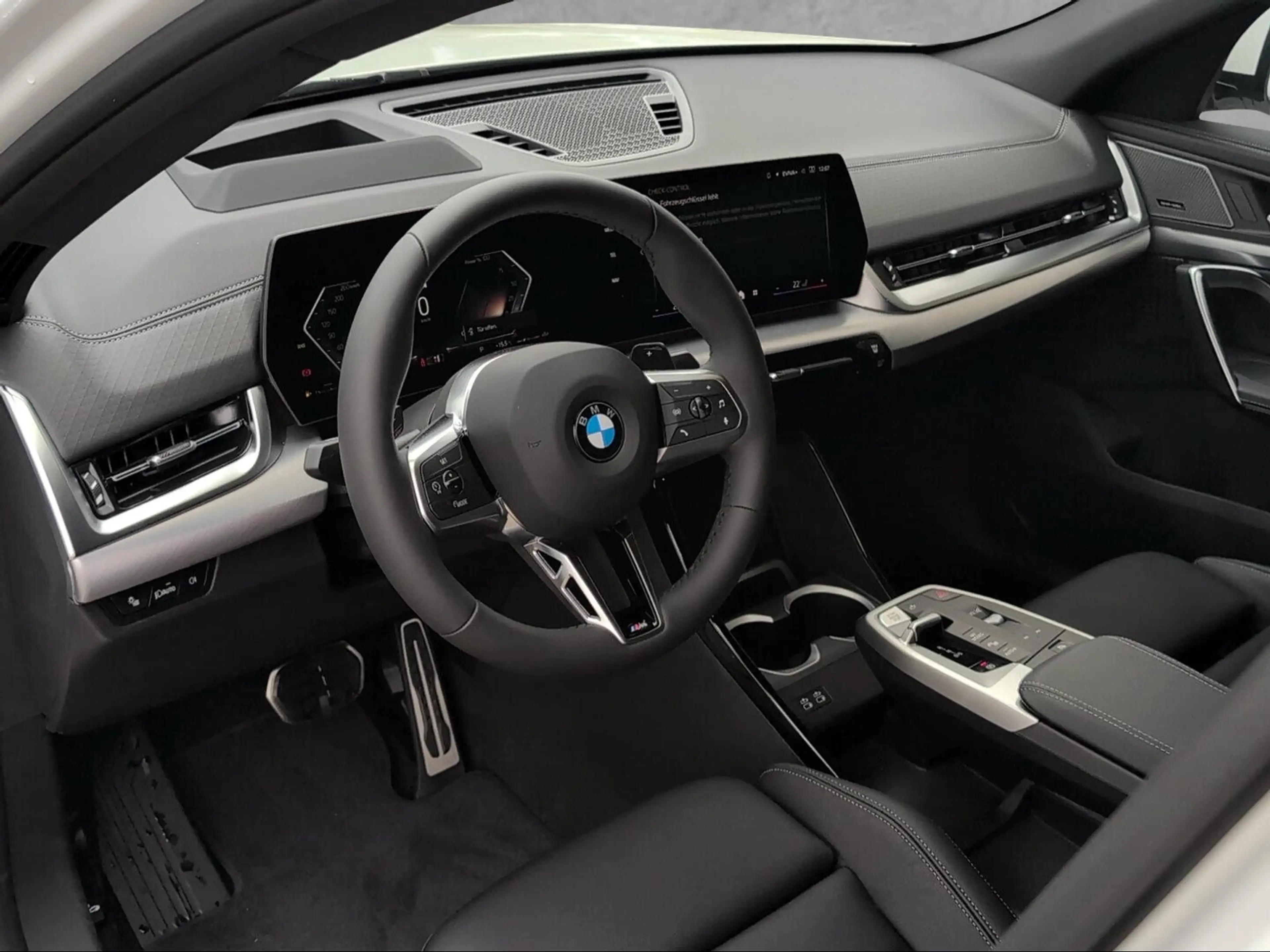BMW X2 xDrive20d M Sportpaket Head-Up HK HiFi DAB — photo 6