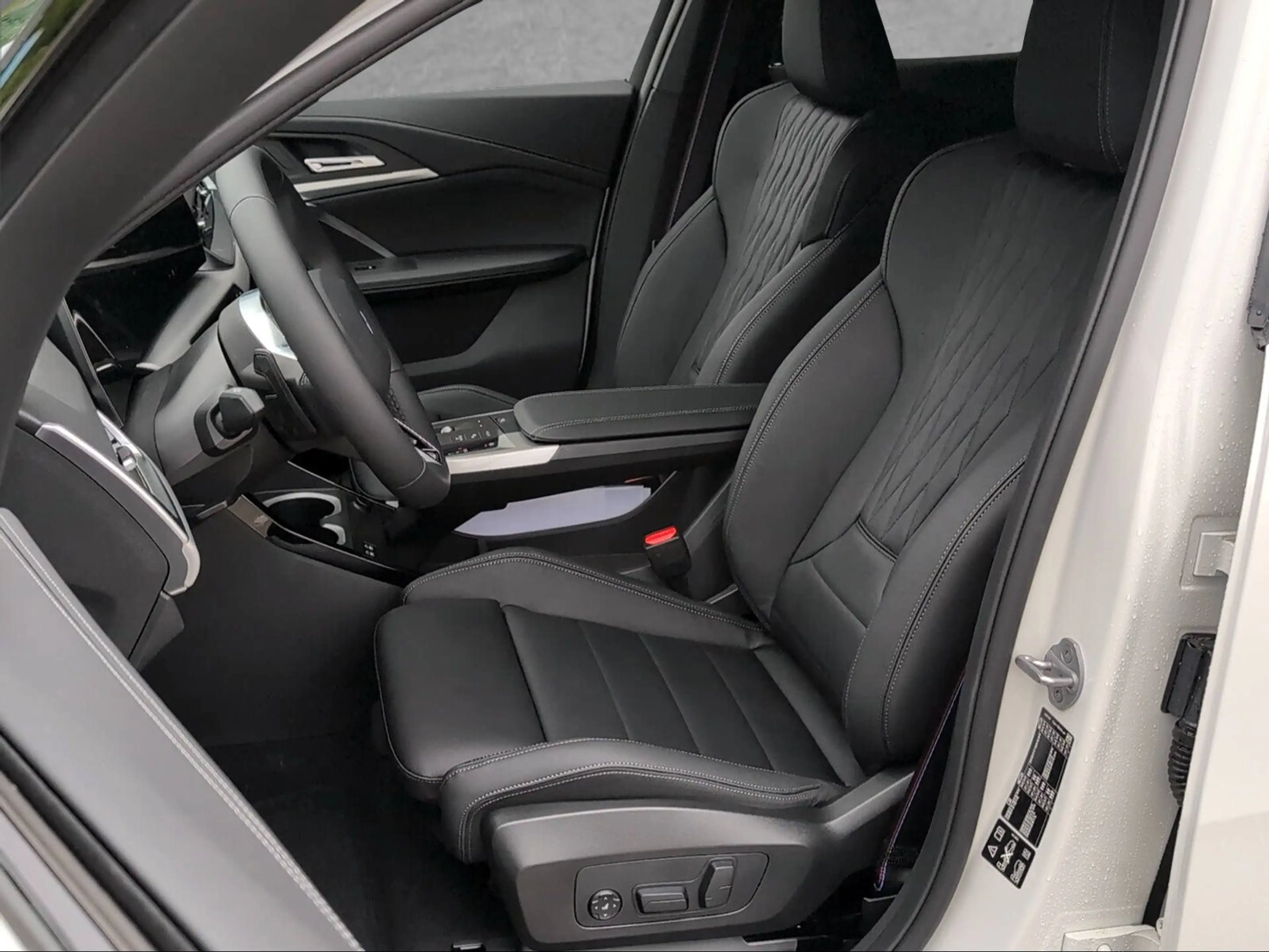 BMW X2 xDrive20d M Sportpaket Head-Up HK HiFi DAB — photo 5