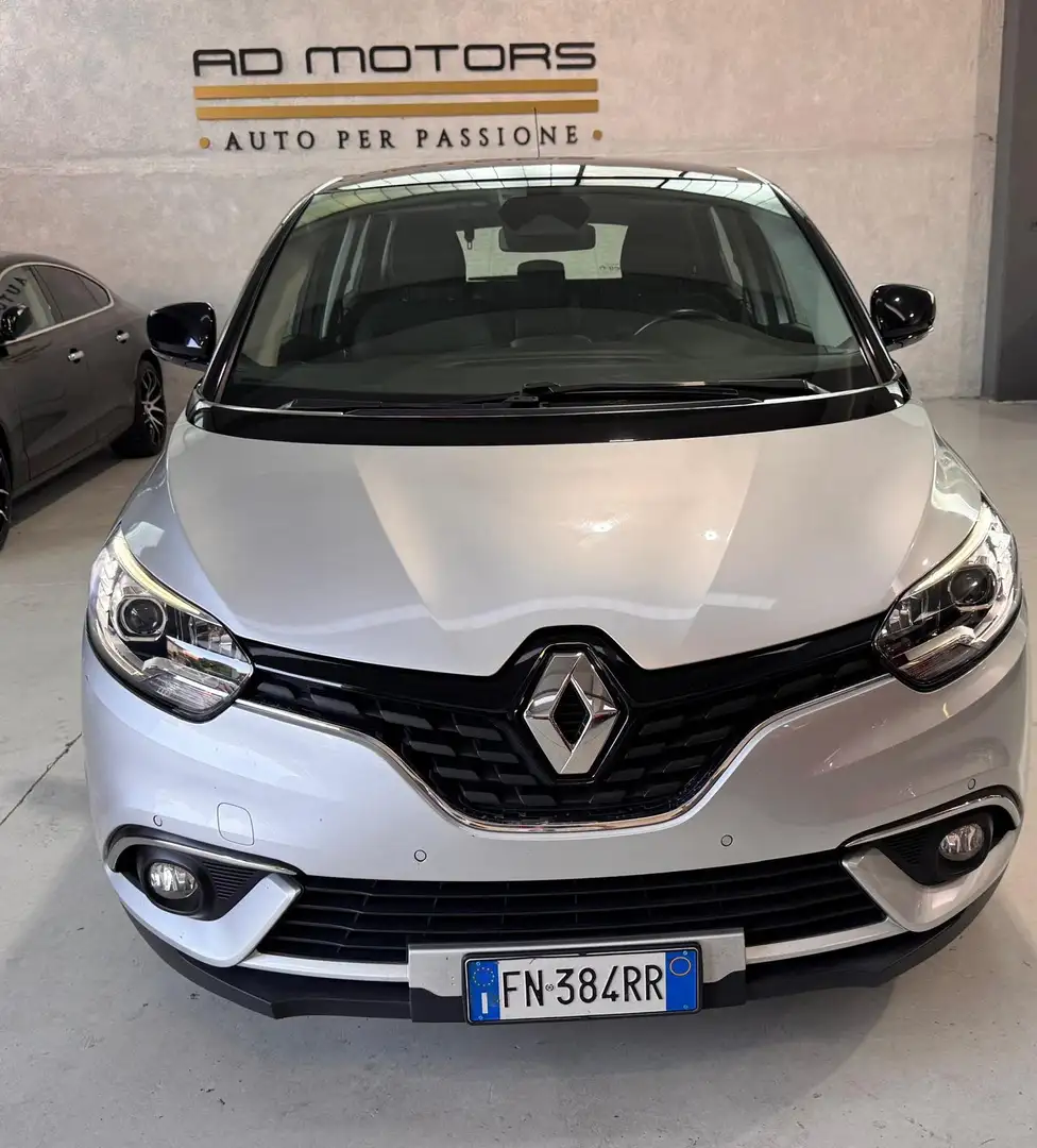 Renault Scenic Cambio Automatico + Navigatore - 2