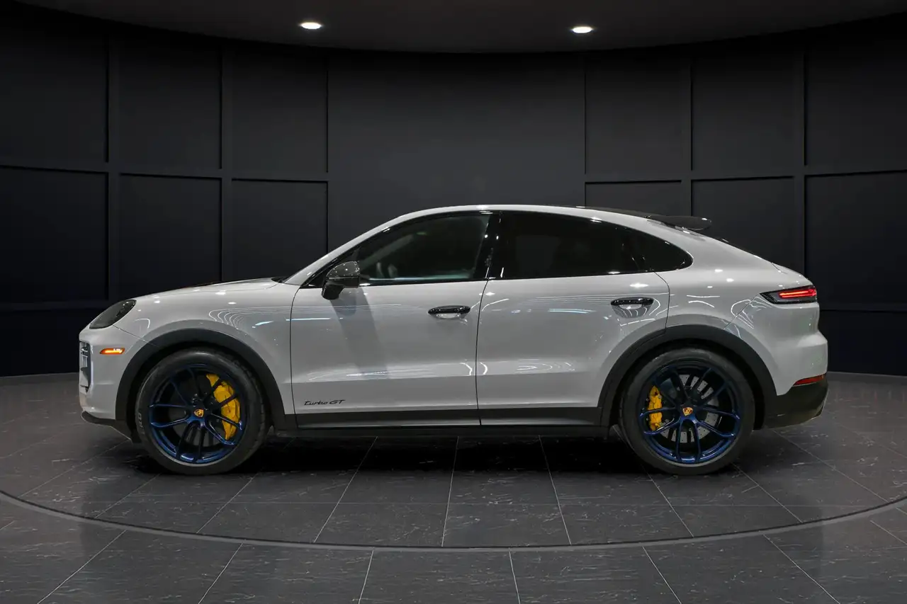 Porsche Cayenne снимка Porsche Cayenne