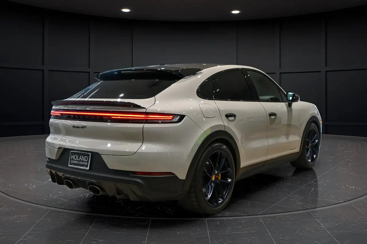 Porsche Cayenne снимка Porsche Cayenne