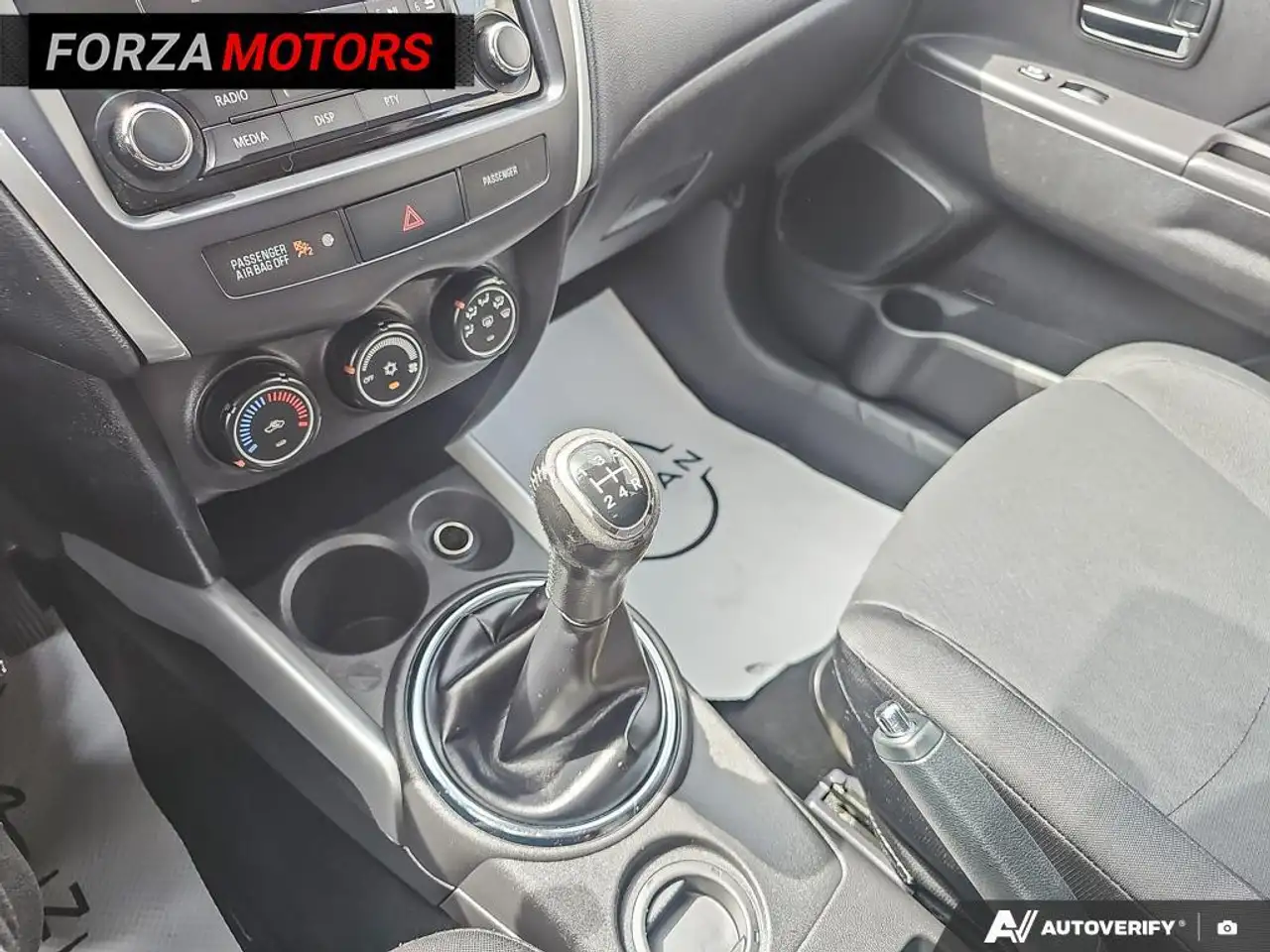 Mitsubishi RVR photo Mitsubishi RVR