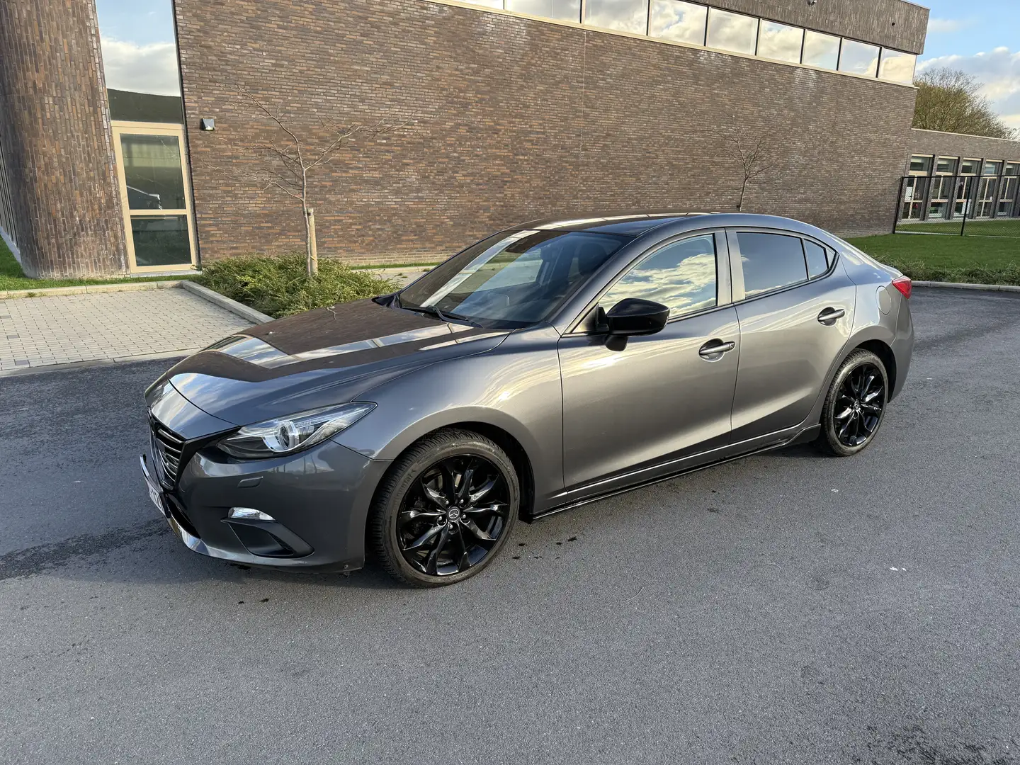 Mazda 3 SKYACTIV-D 150 - 1