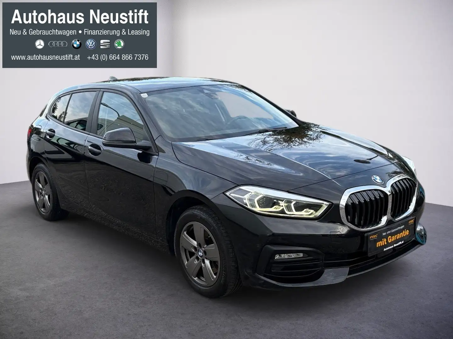 BMW 116 Advantage Aut LED NAVI TEMP Schwarz - 2