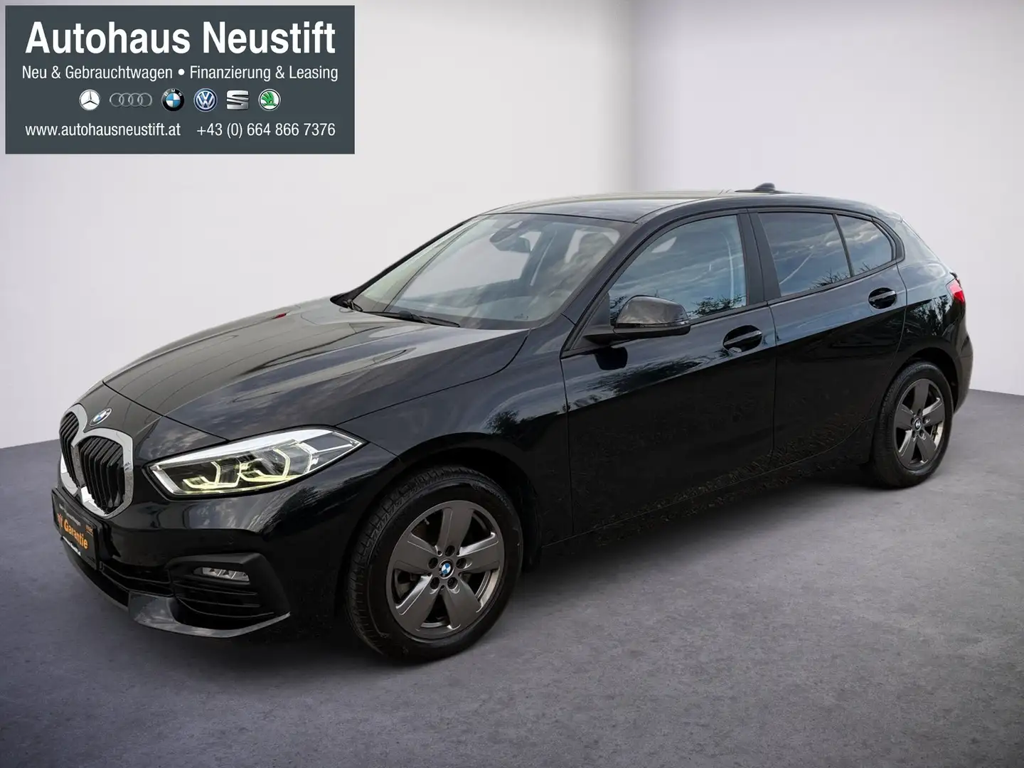 BMW 116 Advantage Aut LED NAVI TEMP Schwarz - 1