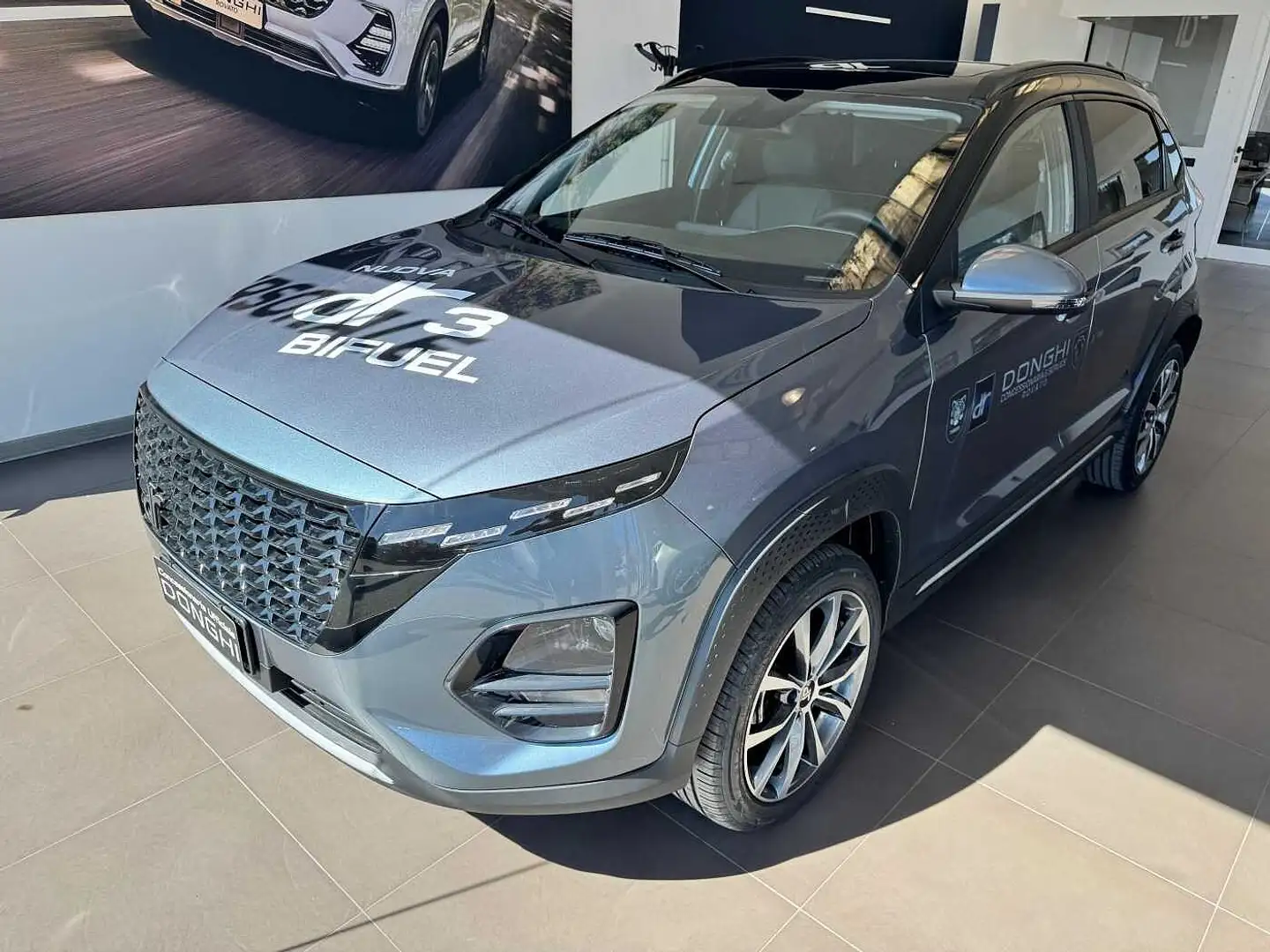 DR Automobiles DR3 1.5 114cv Bi-Fuel GPL Collection KM0! Grau - 1