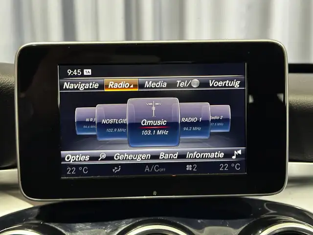 Mercedes-Benz C view 14