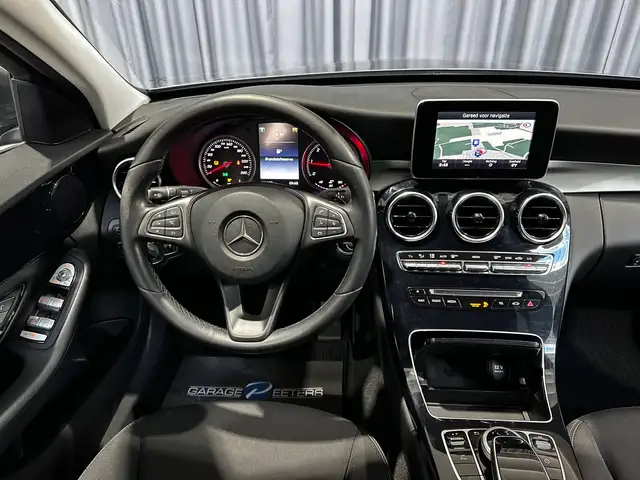 Mercedes-Benz C view 18