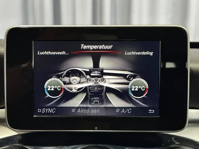 Mercedes-Benz C view 15