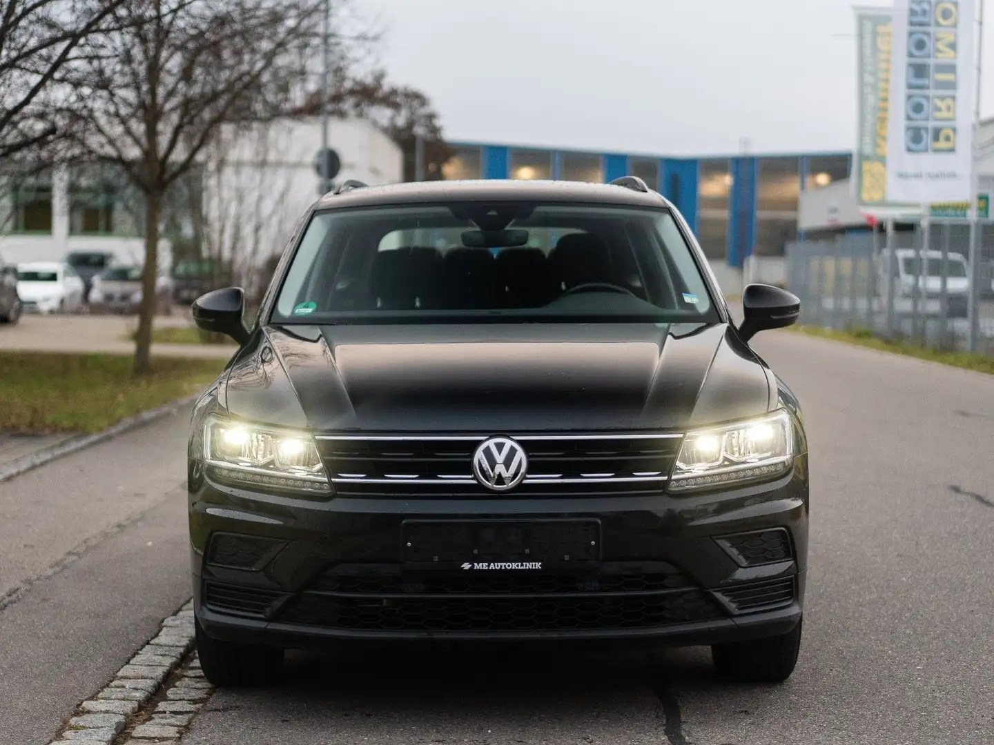 Volkswagen Tiguan Trendline *Garantie*Navi*PDC Zwart - 2