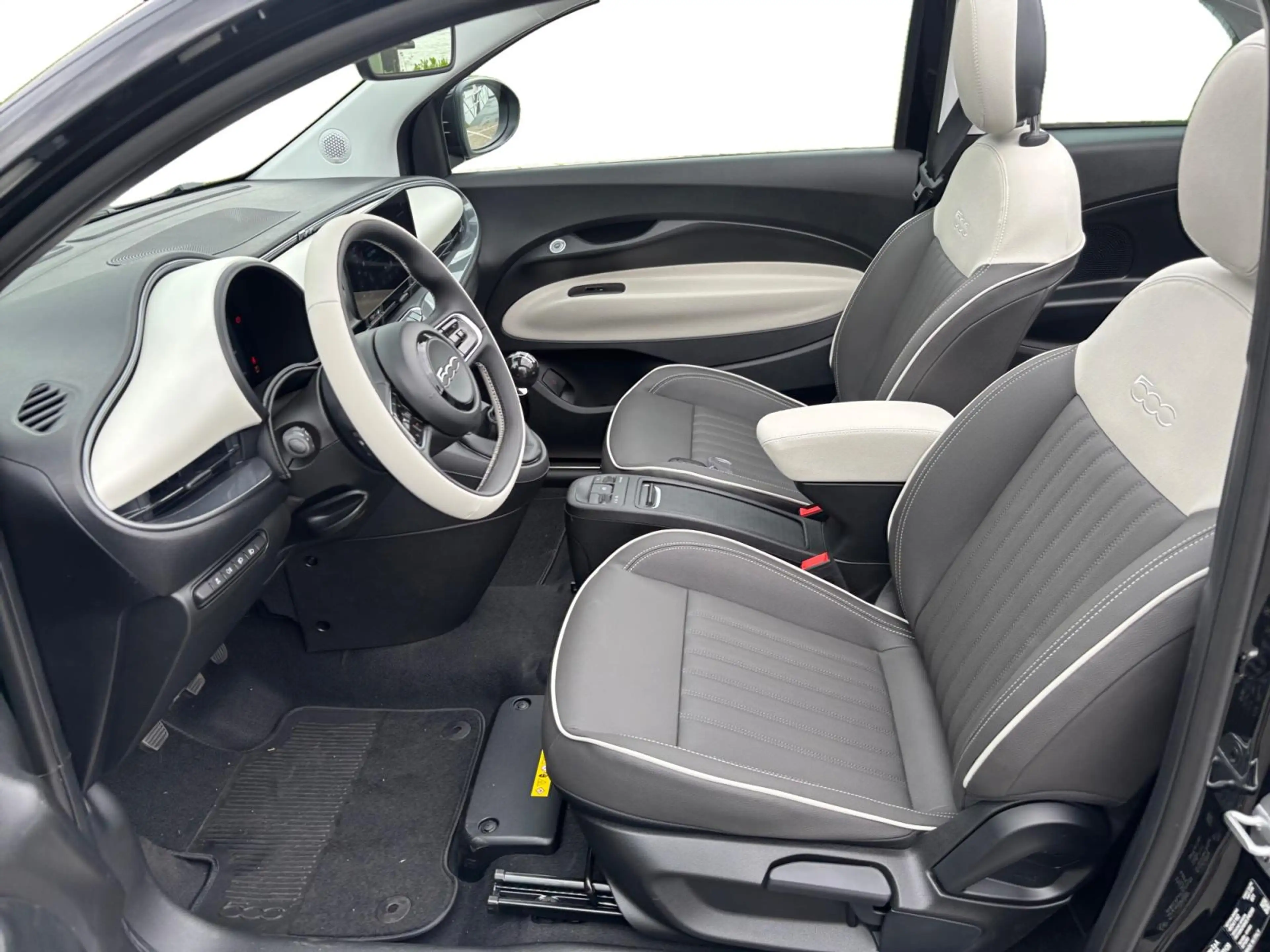 Fiat 500C La Prima 1.0 Hybrid 65pk | CLIMA | CAMERA | APPLE — photo 8