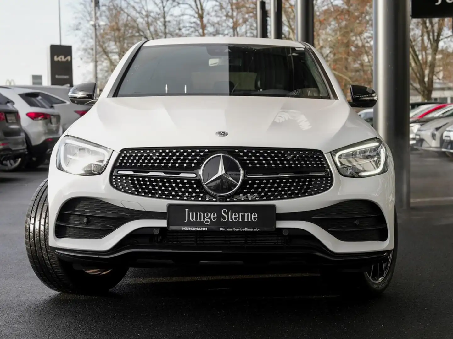 Mercedes-Benz GLC 300 e 4M Coupé AMG Night MBUX 360° Burmester Weiß - 2