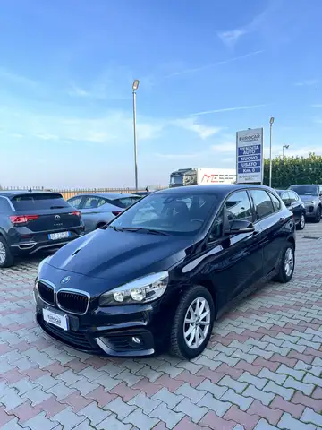 BMW 218 218d Active Tourer Advantage auto my15