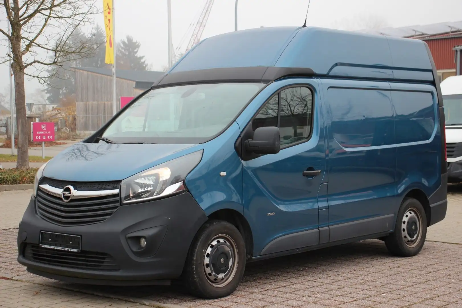 Opel Vivaro L1H2 1.6D # Klima # Temopmat # AHK # Eur6 Blau - 1
