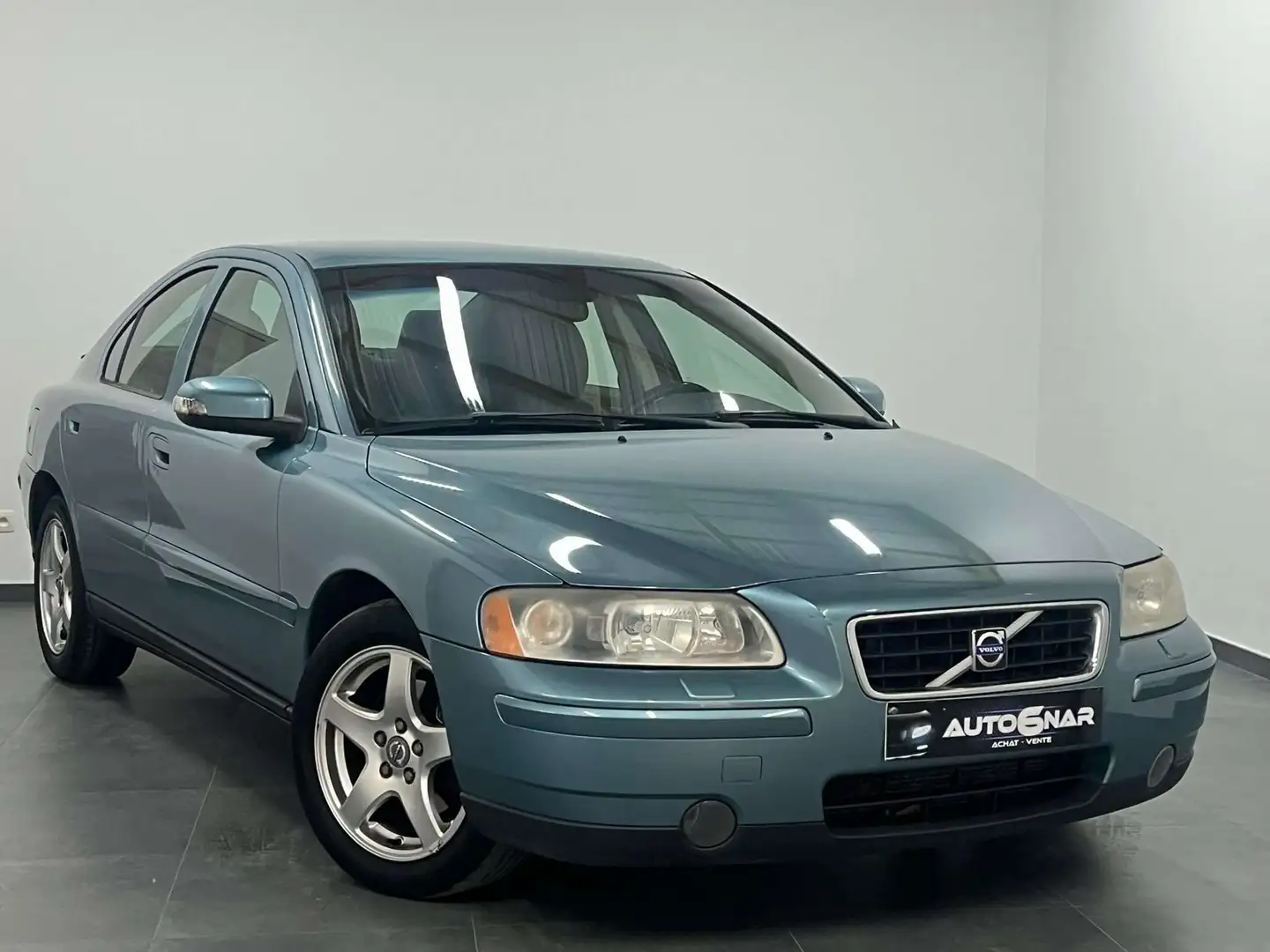 Volvo S60 2.4 Turbo - D Summum - 1erMain - Airco - Cuir Bleu - 1