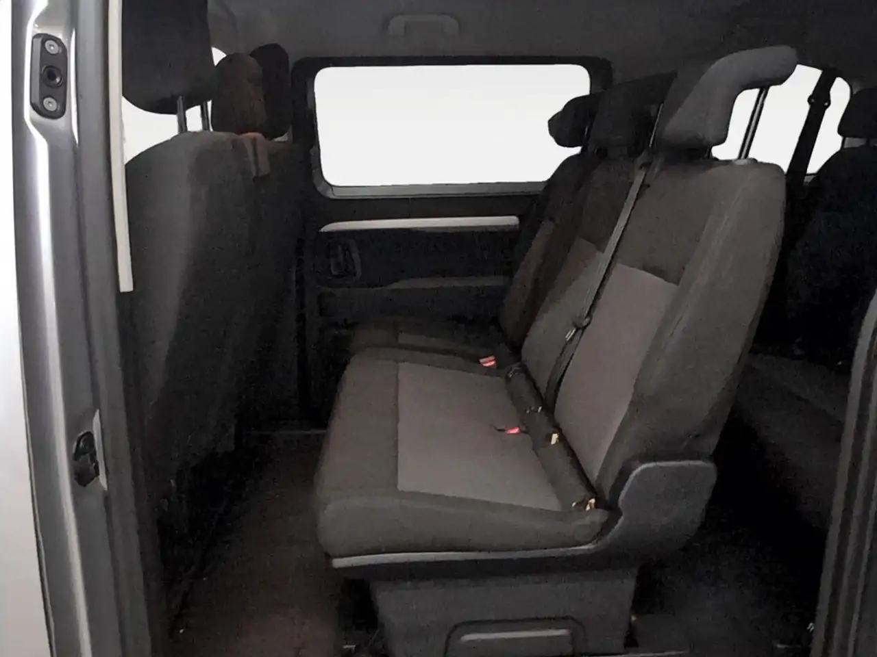 2024 Toyota Proace Shuttle L1 2.0D 8pl. VX 145, photograph 11