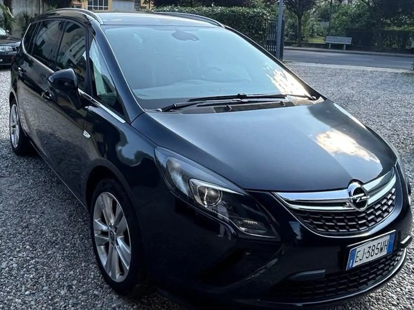 Opel Zafira Tourer OFFERTA OPERATORI DI SETTORE Nero - 2