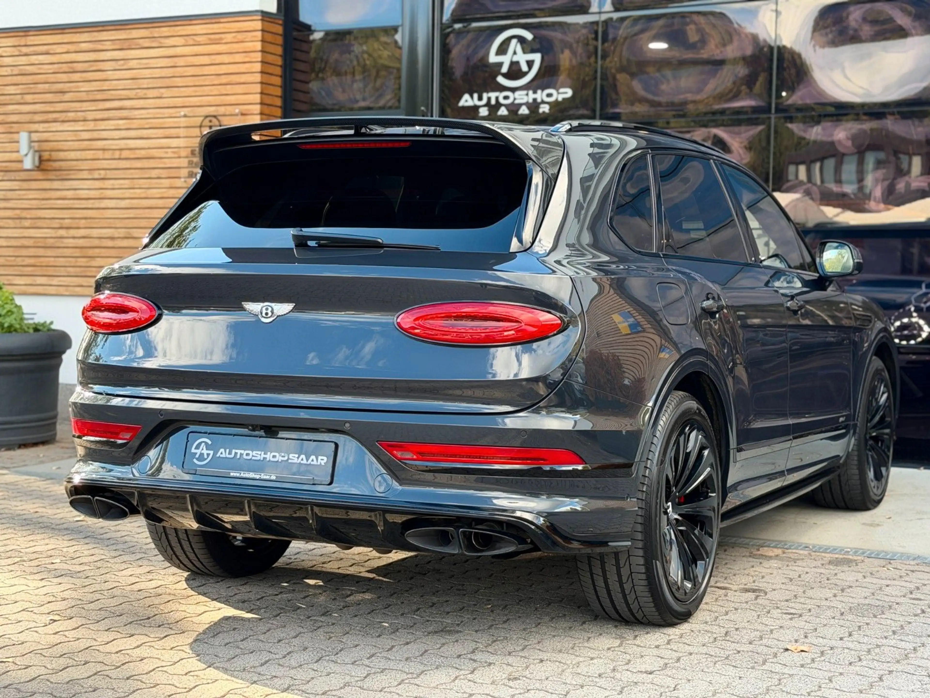 Bentley Bentayga 3.0 Hybrid 4WD Autom.*22"LM*PANO*360° — photo 15