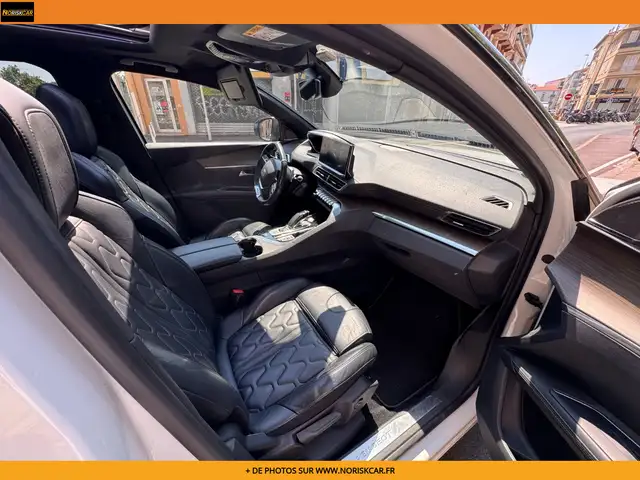 Peugeot 3008 view 7