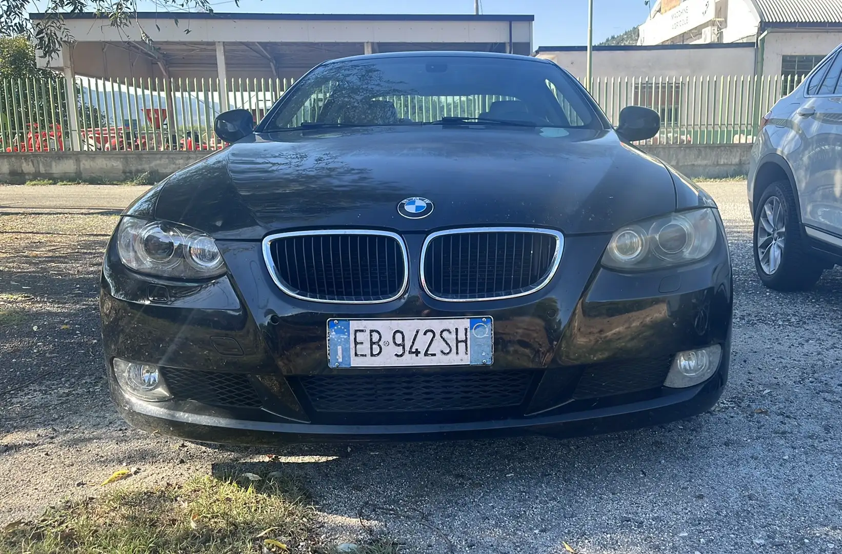 BMW 320 320d Coupè Attiva Nero - 2